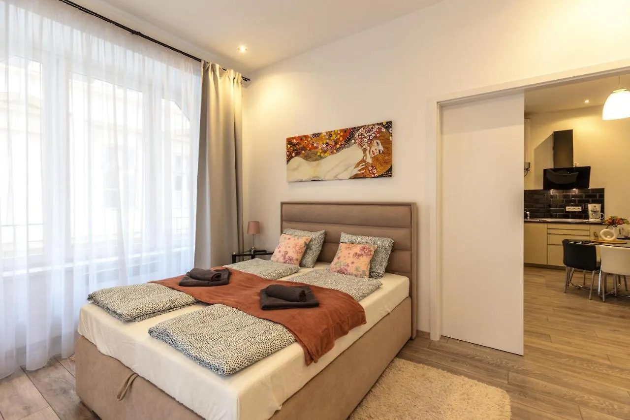 Karavan Corner Apartments Budapest Ungarn