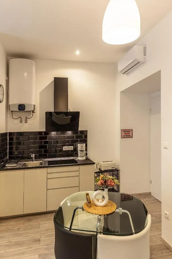 Karavan Corner Apartments Budapest Ungarn