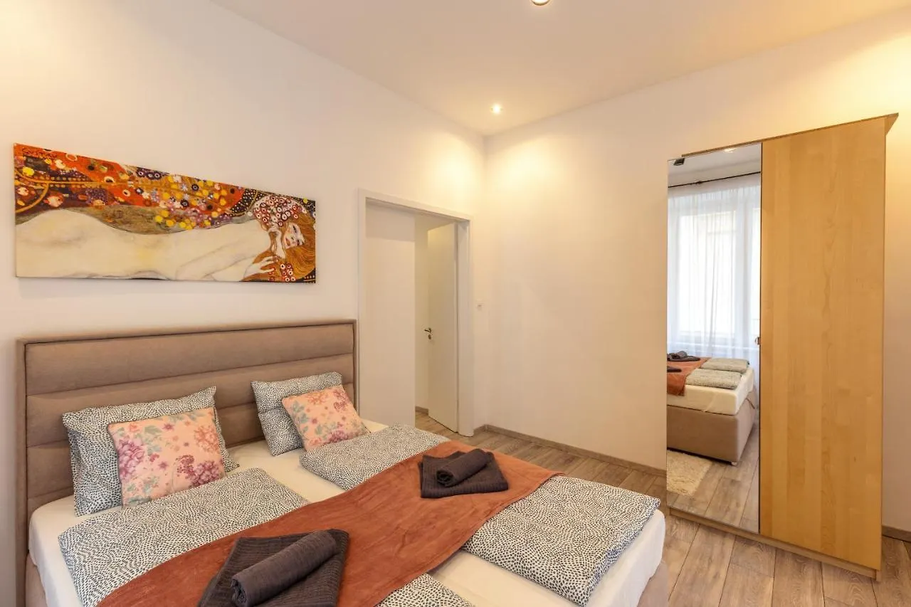 Karavan Corner Apartments Budapest